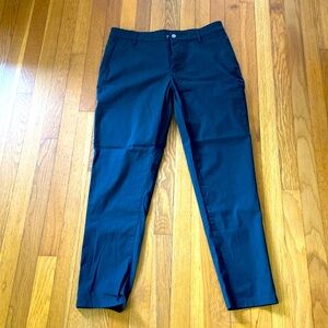 Men’s stretch khakis 34x30